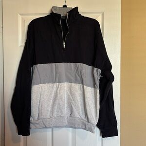 Brandy Melville unisex quarter zip pull over sweater size XL